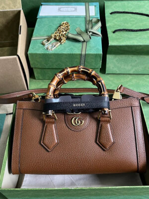 Diana Small Shoulder Bag