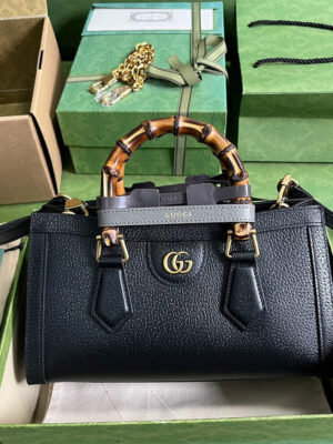 Diana Small Shoulder Bag