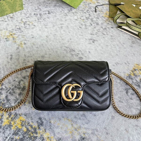 GG Marmont Matelassé Leather Super Mini Bag